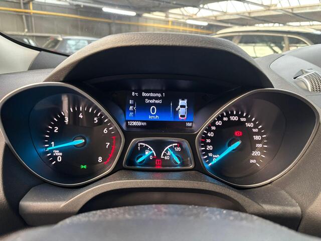 Ford KUGA 1.5 EcoBoost ST Line