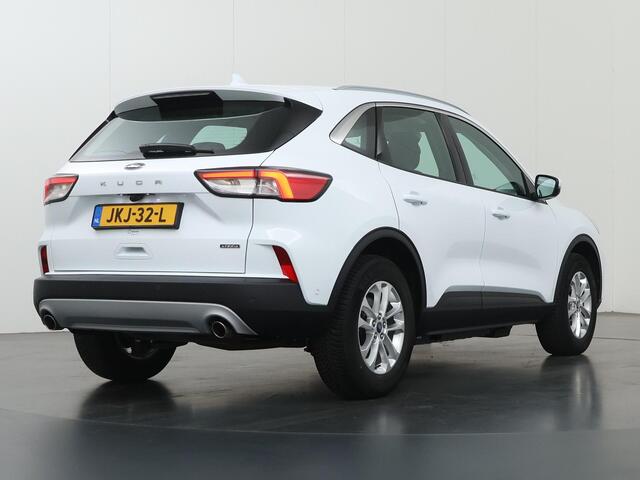 Ford KUGA 2.5 PHEV Titanium | Winterpakket | Head -Up | Cruise Control Adaptief | Elektr. Achterklep | Navigatie | Parkeercamera |