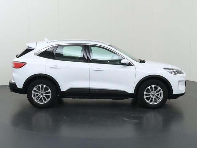 Ford KUGA 2.5 PHEV Titanium | Winterpakket | Head -Up | Cruise Control Adaptief | Elektr. Achterklep | Navigatie | Parkeercamera |