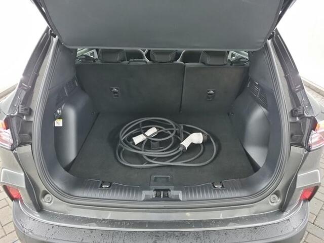 Ford KUGA 2.5 PHEV Titanium