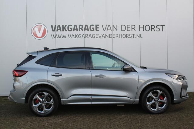Ford KUGA 2.5-243pk PHEV ST-Line X. Van ¤. 54.937,- voor ¤. 43.735,- ! Trekgewicht van 2.100kg ! Elektr. verstelb. AGR stoelen voor, Stoel-, stuur-, voorraam- en achterbank verwarming, Elektr. panorama/schuif-kanteldak , Trekhaak elektr. wegklapbaar, B&O soundsyst.