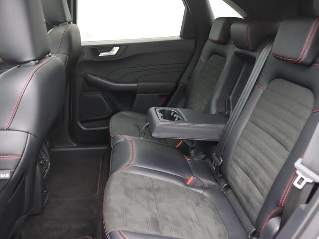 Ford KUGA 2.5 PHEV ST-Line X 225PK Aut. SOH 87,5%, Pano-Schuifdak, Trekhaak, 19" LM Velgen, B&O Audio, Navi, Achteruitrijcamera, Keyless, Side Assist