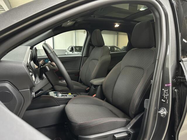 Ford KUGA 2.5 PHEV ST-Line 243pk | Elek. Panodak | Elek. Trekhaak | Winter-pakket | 19" |