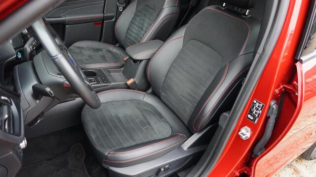 Ford KUGA 2.5 225pk PHEV ST-Line X Pano.Dak B&O Trekhaak 19inch HUD Leder/Alcantara Virtual Cockpit *Complete Kuga*