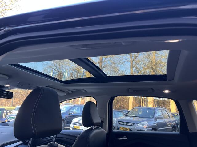 Ford KUGA 1.5 EcoBoost Vignale Ecc/Navi/Leer/Pano