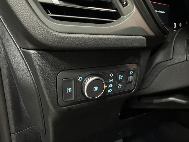 Ford KUGA 2.5 PHEV ST-Line 243pk | Elek. Panodak | Elek. Trekhaak | Winter-pakket | 19" |