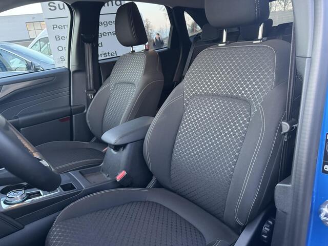 Ford KUGA 2.5 PHEV Titanium 243pk | Adaptive cruise control | Wegklapbare trekhaak | Winter Pack | 2.100kg trekgewicht