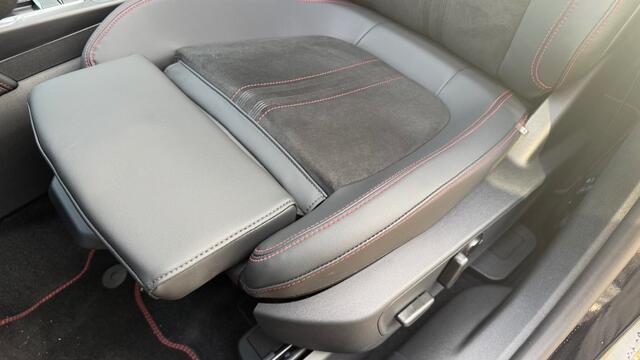 Ford KUGA 2.5 PHEV ST-LINE X 243pk / BLACK PACK / FULL OPTIONS+HUD