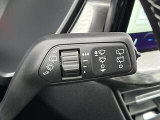 ford-kuga-2.5-phev-sound-edition--