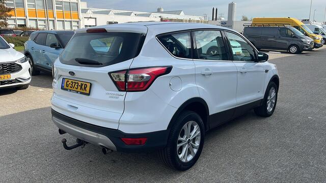 Ford KUGA 1.5 EcoBoost Titanium 182pk | Trekhaak | Winterpack | Panoramadak