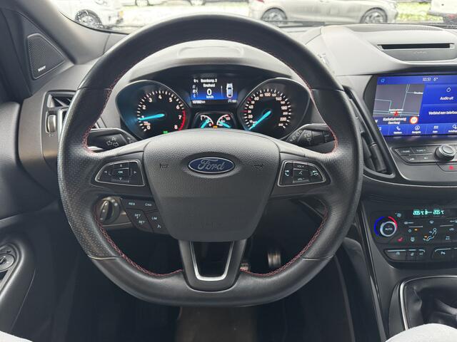 Ford KUGA 1.5 EcoBoost ST-line