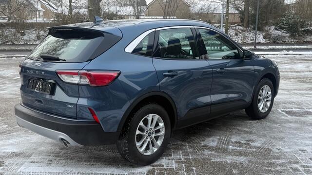 Ford KUGA 2.5 PHEV TITANIUM / Trekhaak + Winter pack