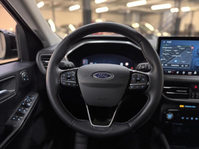 Ford KUGA PHEV 243pk Active X Winter Techno Parking pack Trekhaak Head Up Display 19" LM Fabrieksgarantie