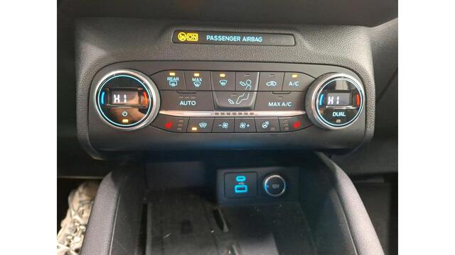 Ford KUGA 2.5 PHEV Titanium X | Winter Pack | Adaptive cruise control | Dodehoeksensoren | Camera