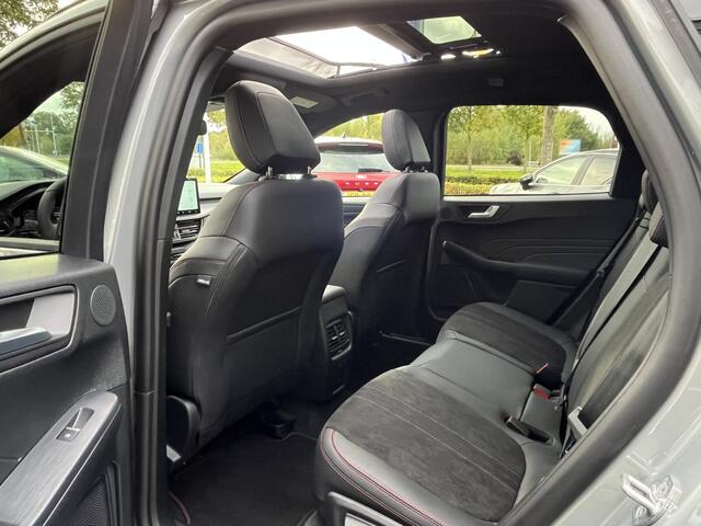 Ford KUGA 2.5 PHEV ST-Line X 243pk e-CVT Automaat | Full Options | Afn. trekhaak | Panoramadak | Driver Assistance Pack | Technology Pack | Winter Pack etc. etc.