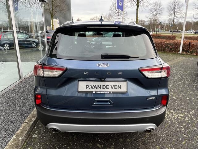 Ford KUGA 2.5 PHEV Titanium 225pk/165kW e-CVT Automaat | Koplampsproeiers | Winter Pack |
