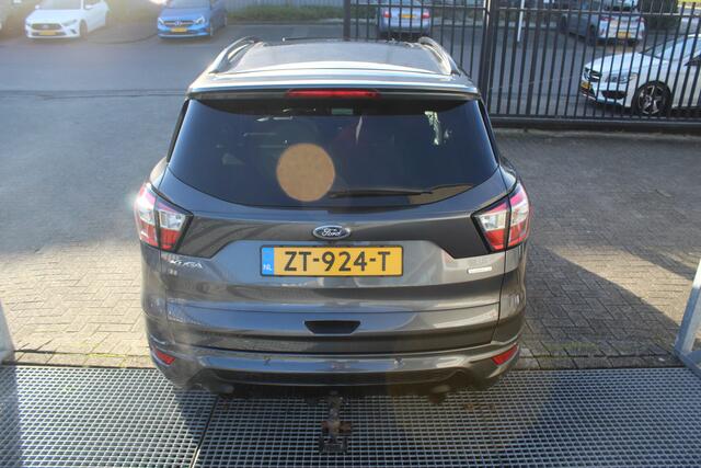 Ford KUGA 1.5 EcoBoost AWD Vignale Trekhaak/Panoramadak/Navigatie/Achteruitrijcamera/Stoelverwarming/Stuurverwarming/Keyless/Adaptive cruise control/Elektrische achterklep
