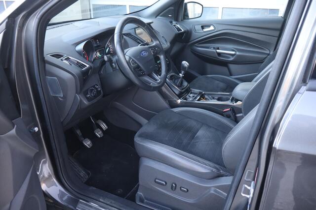 Ford KUGA 1.5 EcoBoost ST Line - NL- Auto!! Camera I Apple I Keyless E+S