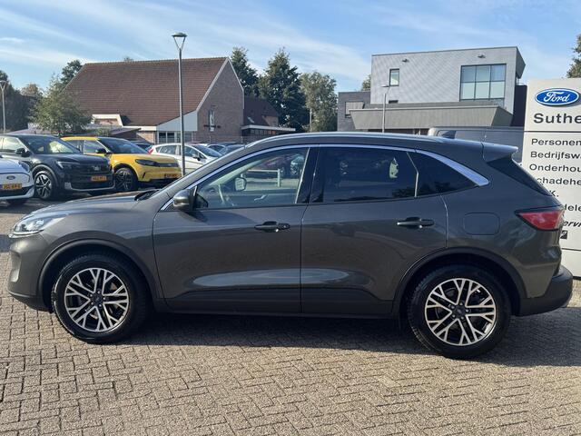 Ford KUGA 1.5 EcoBoost Titanium X 150pk | Achteruitrijcamera | Cruise control | Winterpack | 18 inch Lichtmetalen velgen | 1.800kg Trekgewicht | Dealer onderhouden