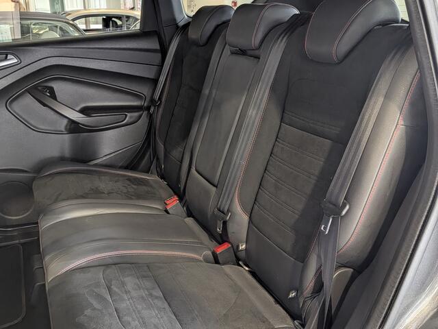 Ford KUGA 1.5 EcoBoost Vignale Airco, Cruise Control, Trekhaak, Stuurbekrachtiging