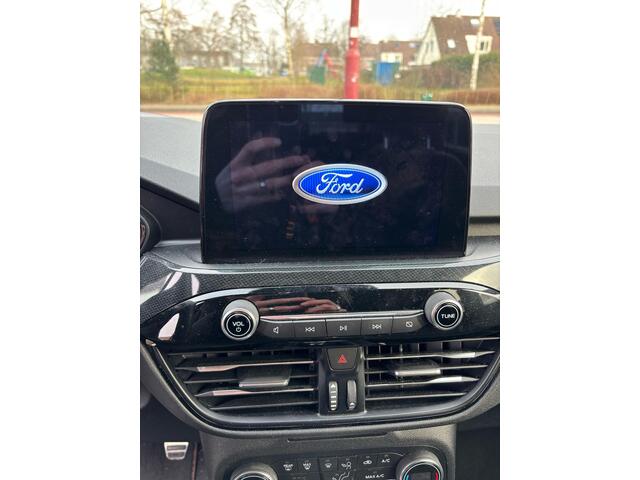 Ford KUGA 1.5 EcoBoost ST-Line X 150pk | Afneembare Trekhaak | Winterpack | B&O Audio | 1.800kg Trekgewicht |