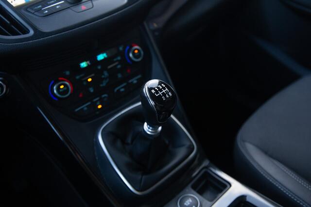 Ford KUGA 1.5 EcoBoost ST Line , Trekhaak, Stoel/stuurverwarming,