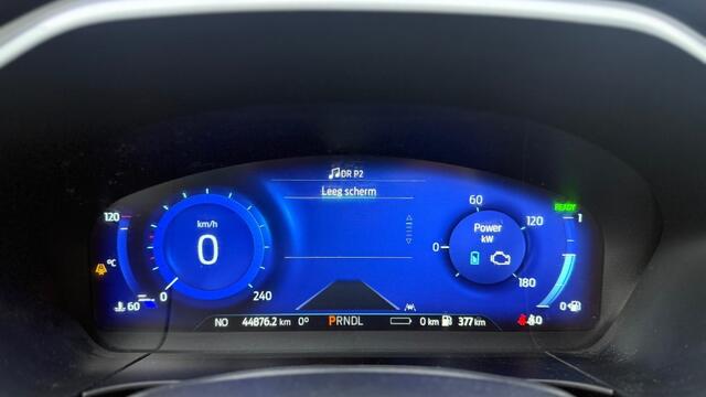 Ford KUGA 2.5 PHEV TITANIUM / Winter pack*