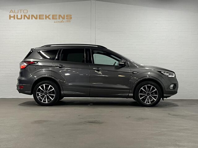 Ford KUGA 1.5 EcoBoost ST Line Trekhaak | Cruise control | Voorruit verwarming | Climate control | Stoelverwarming | Keyless | Dode hoek assistent
