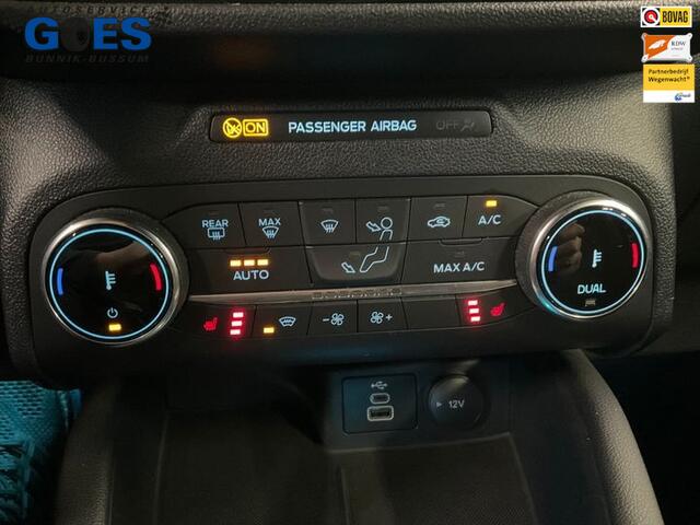 Ford KUGA Plug-In Hybrid ST-Line X