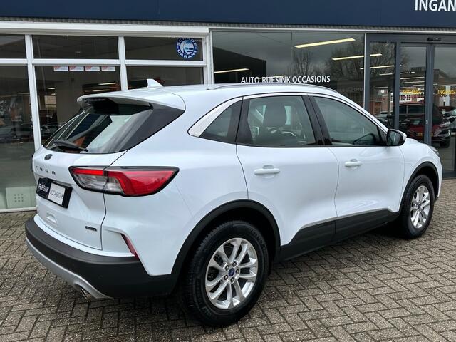 Ford KUGA 2.5 PHEV TITANIUM