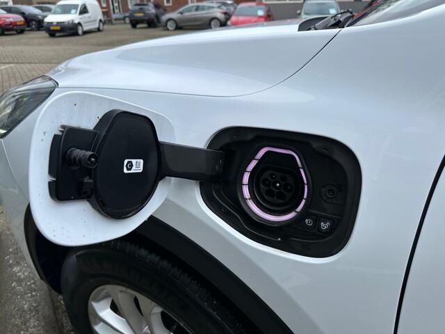 Ford KUGA 2.5 PHEV TITANIUM
