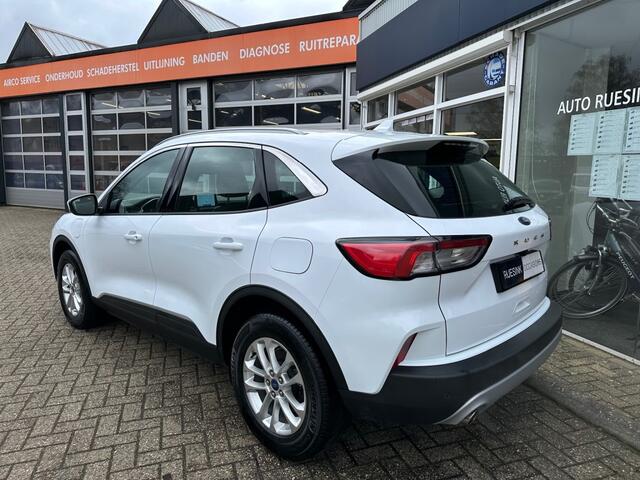 Ford KUGA 2.5 PHEV TITANIUM