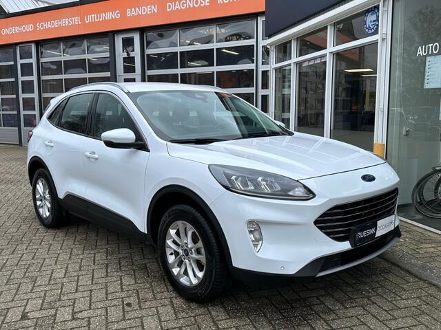 Ford KUGA 2.5 PHEV TITANIUM