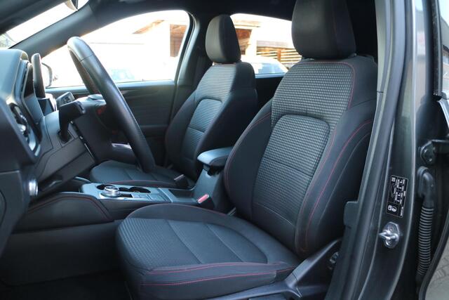 Ford KUGA 2.5i FHEV Aut. 140kW ST-Line | Panoramadak | Zonder Stekker! |