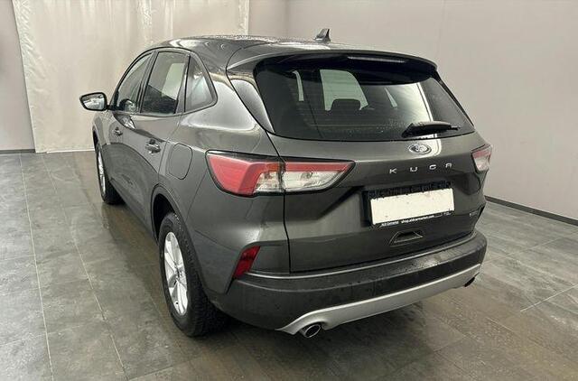 Ford KUGA 2.5 PHEV Cool and Connect 225pk | Winterpack | SYNC 3 Navigatie | 1.500kg Trekgewicht