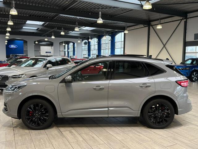 Ford KUGA 2.5 PHEV 225 pk Graphite Tech Edition | Pano | Trekhaak | 19" | Adapt. cruise | Adapt. LED | 1e eig. | 100% dealer onderh.