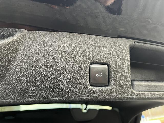 Ford KUGA 2.5 PHEV ST-Line X 225pk/165kW e-CVT Automaat | 20326 | Panodak | Elektr. trekhaak | Driver Assistance Pack | Winter Pack | Technology Pack | etc. etc.