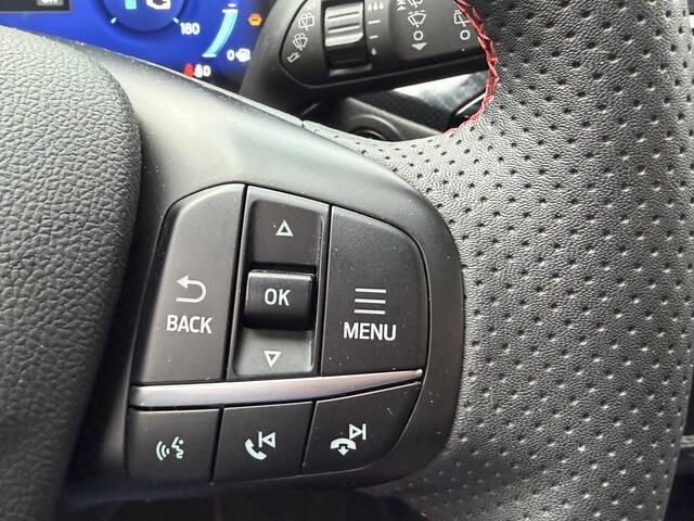 Ford KUGA 2.5 PHEV ST-Line X camera. cruise contr .stoel verwarming . stuur verwarming . Trekhaak . plug in hybrid .