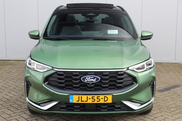 Ford KUGA 2.5-243pk PHEV ST-Line X. Trekgewicht 2.100kg. Nieuw Model ! Van ¤. 54.937,- voor ¤. 43.735,- Trekgewicht van 2.100kg ! Elektr. panodak., elektr. trekhaak, stoel-, stuur- en voorraamverw., 360gr. Camera, HUD, AppleCarplay/Androidauto, Elektr. verstelb. co