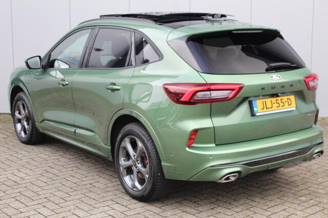 Ford KUGA 2.5-243pk PHEV ST-Line X. Trekgewicht 2.100kg. Nieuw Model ! Van ¤. 54.937,- voor ¤. 43.735,- Trekgewicht van 2.100kg ! Elektr. panodak., elektr. trekhaak, stoel-, stuur- en voorraamverw., 360gr. Camera, HUD, AppleCarplay/Androidauto, Elektr. verstelb. co