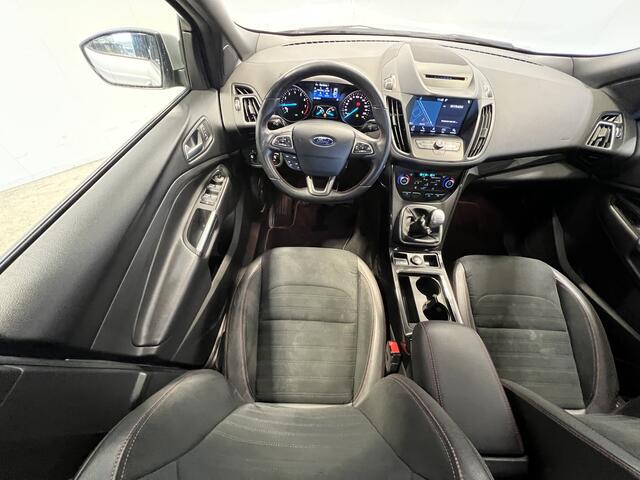 Ford KUGA 1.5 EcoBoost ST Line | Trekhaak | Android/Apple Carplay | PDC Voor en Achter | Cruise Control | Airco | Navi