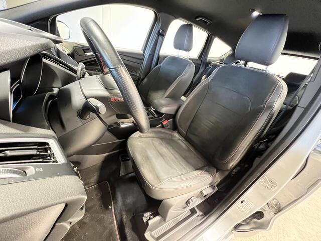 Ford KUGA 1.5 EcoBoost ST Line | Trekhaak | Android/Apple Carplay | PDC Voor en Achter | Cruise Control | Airco | Navi