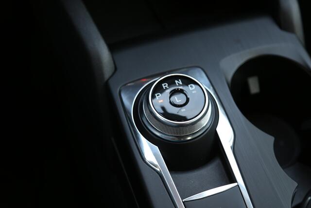 Ford KUGA 2.5 PHEV Titanium Navi