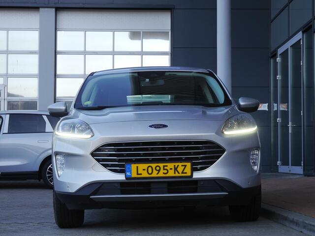 Ford KUGA 2.0 TDCi Titanium | Diesel | Trekhaak | 1900KG trekgewicht | Keyless entry en start | Lichtmetalen velgen | Navigatie | Climate control | Parkeersensoren achter