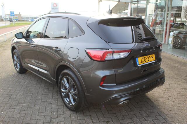 Ford KUGA 2.5-225pk Plug-in Hybrid ST-Line X. Hybride rijden voor een reële prijs ! Adaptive Cruise Control, Stoel-, achterbank, stuur- en voorraamverwarming, autm. airco dual, camera v+a, elektr. achterklep, side- en lane assist etc.