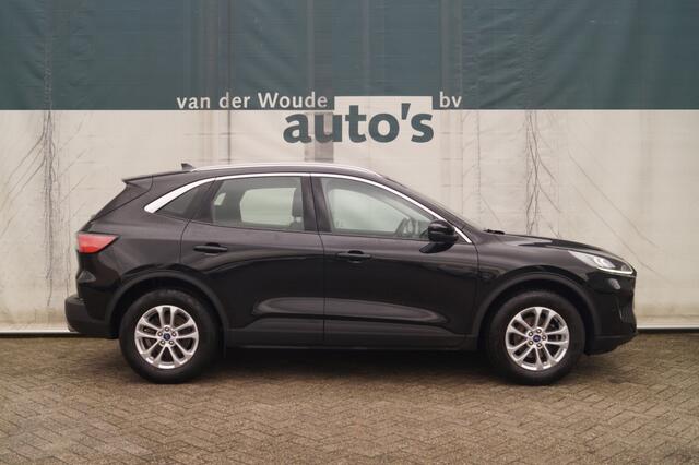 Ford KUGA 1.5 EcoBoost Titanium Pack -NAVI-ECC-CAM-TREKHAAK-
