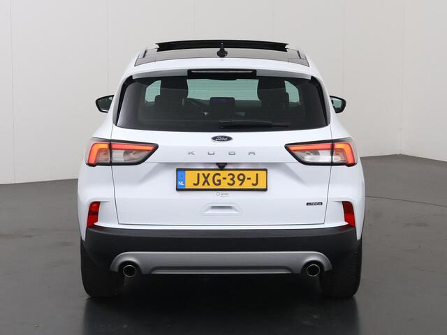 Ford KUGA 2.5 PHEV Titanium | Elek. Trekhaak | Panoramadak | Stoelverwarming | Parkeercamera | Cruise Control | Climate Control | Apple Carplay/Android Auto |