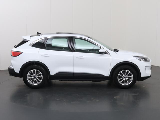 Ford KUGA 2.5 PHEV Titanium | Elek. Trekhaak | Panoramadak | Stoelverwarming | Parkeercamera | Cruise Control | Climate Control | Apple Carplay/Android Auto |