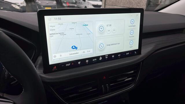 Ford KUGA 2.5 PHEV Active X 243pk | Driver Assistance Pack | Winterpack | Technology Pack | Panoramadak | All Weather Banden