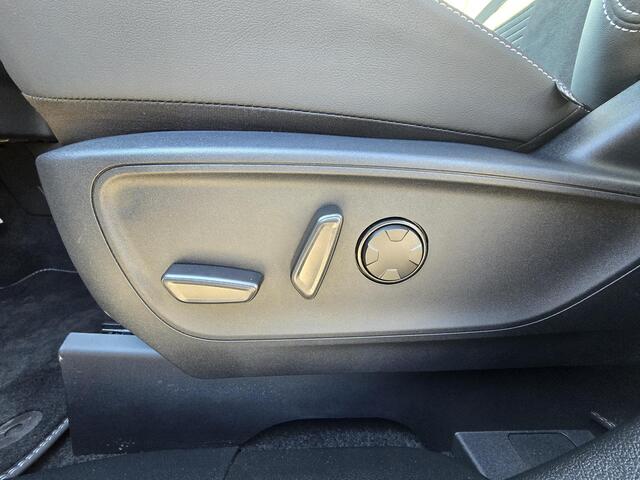 Ford KUGA 2.5 PHEV Active X 243pk | Driver Assistance Pack | Winterpack | Technology Pack | Panoramadak | All Weather Banden